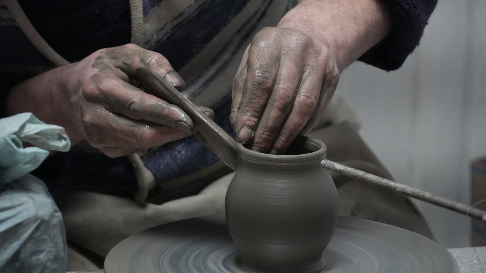 WhatsApp Image 2025-12-13 at 08.54.03